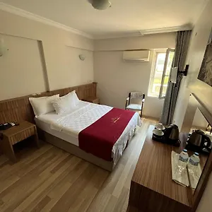 Oda ve Kahvaltı Cenka